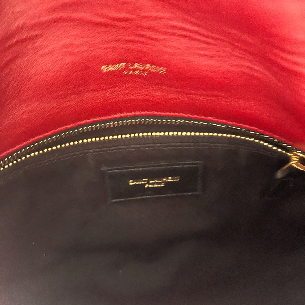 Authentic Yves Saint Laurent mini Loulou red puffer bag - Picture 5 of 14
